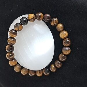 Tigers Eye Natural Crystal Stone Stretchy Bracelet. 8MM‎ Bead Size.